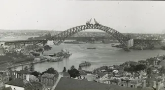 Joining of Sydney Harbour Bridge on 19 August 1930